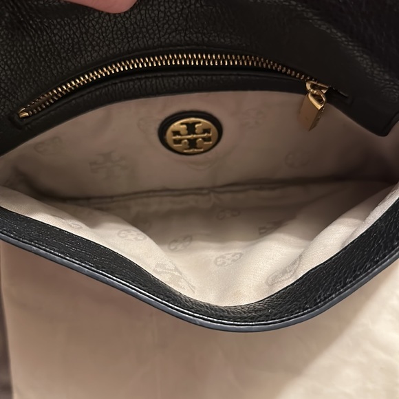 Tory Burch Clutch/Crossbody - Picture 7 of 9